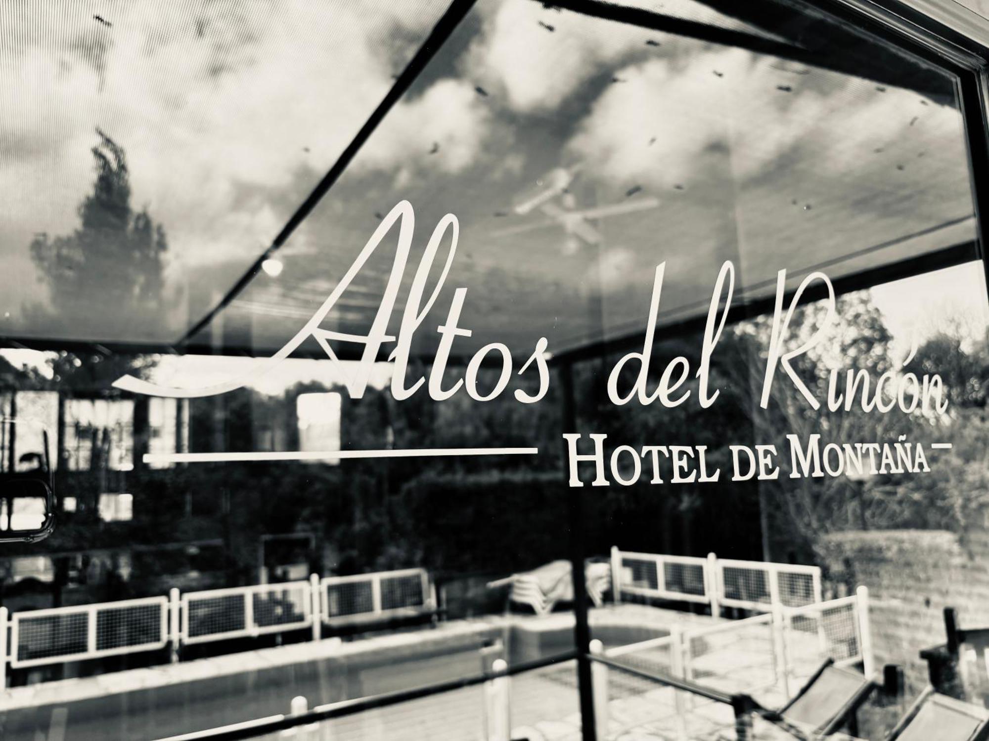 Hotel Altos Del Rincon Merlo Buitenkant foto